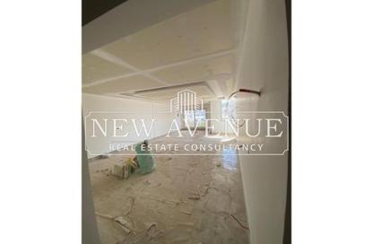 Apartment - 3 Bedrooms - 3 Bathrooms for sale in The Residences - New Cairo City - Cairo