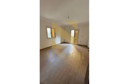 Apartment - 3 Bedrooms - 2 Bathrooms for rent in Al Mostathmir El Saghir - 10th District - Sheikh Zayed City - Giza