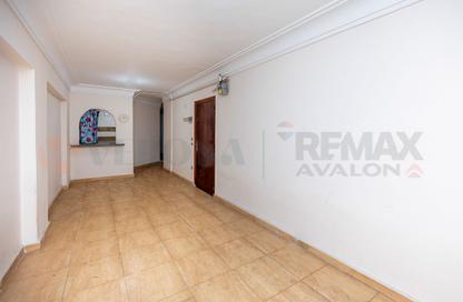 Apartment - 2 Bedrooms - 1 Bathroom for sale in Saraya - Sidi Beshr - Hay Awal El Montazah - Alexandria
