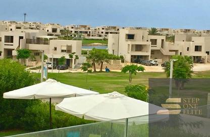 شاليه - 2 غرف نوم - 2 حمامات للبيع في هاسيندا ويست - راس الحكمة - الساحل الشمالي