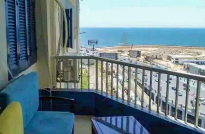 Apartment - 2 Bedrooms - 1 Bathroom for sale in Mustafa Kamel - Hay Sharq - Alexandria