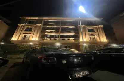 Apartment - 3 Bedrooms - 2 Bathrooms for sale in 1st Neighborhood - 5th Area - Shorouk City - Cairo