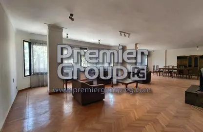 شقة - 3 غرف نوم - 2 حمامات للايجار في شارع 212 - دجلة - حي المعادي - القاهرة