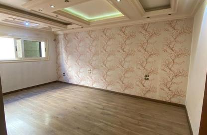 شقة - 3 غرف نوم - 2 حمامات للايجار في عمارات البنفسج - البنفسج - مدينة القاهرة الجديدة - القاهرة شقة - 3 غرف نوم - 2 حمامات للايجار في عمارات البنفسج - البنفسج - مدينة القاهرة الجديدة - القاهرة