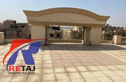 Villa - 7+ Bedrooms - 6 Bathrooms for sale in Street 17 - District 1 - The 5th Settlement - New Cairo City - Cairo