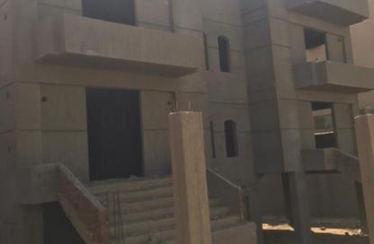 فيلا - 8 غرف نوم - 8 حمامات للبيع في لافيدا البستان - محور 26 يوليو - مدينة 6 أكتوبر - الجيزة
