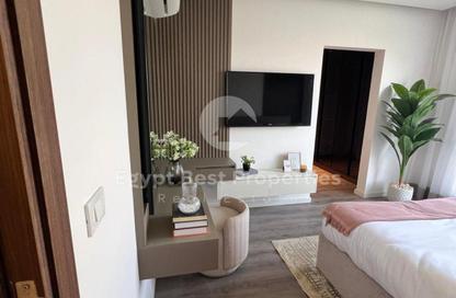 Apartment - 3 Bedrooms - 3 Bathrooms for sale in El Patio - El Shorouk Compounds - Shorouk City - Cairo