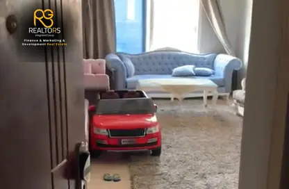 Apartment - 3 Bedrooms - 2 Bathrooms for sale in Town View - Hadayek October - 6 October City - Giza