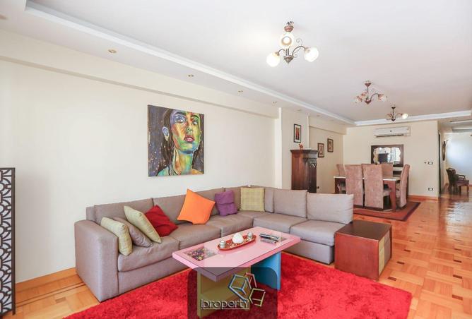 شقة للإيجار في رشدي - الإسكندرية