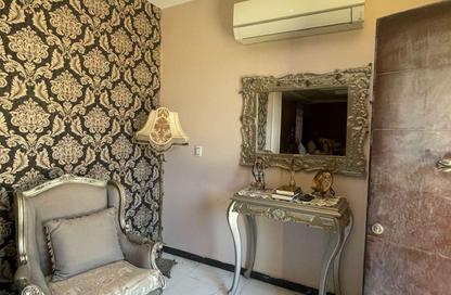 Villa - 5 Bedrooms - 5 Bathrooms for sale in Westown - Sheikh Zayed Compounds - Sheikh Zayed City - Giza