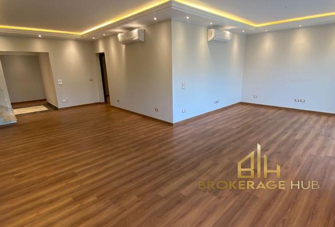 8416310 - Property Image 2