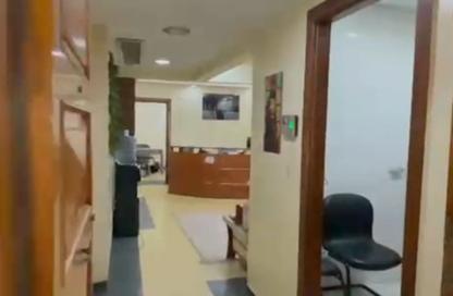 عيادة - استوديو - 2 حمامات للبيع في شارع مراد - منطقة الجيزة - جنوب الجيزة - الجيزة