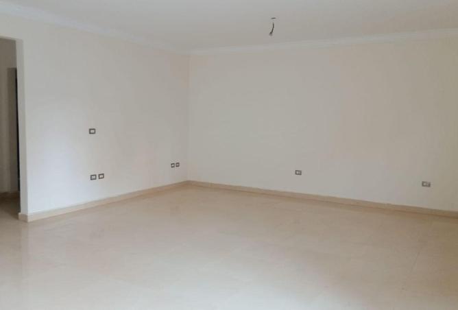 66431174 - Property Image 2