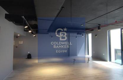 Office Space - Studio - 1 for rent in Hyde Park Business District Mall - South Teseen St. - The 5th Settlement - New Cairo City - Cairo