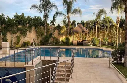 قصر - 6 غرف نوم - 7 حمامات للبيع في جمعية احمد عرابى - مدينة العبور - القليوبية