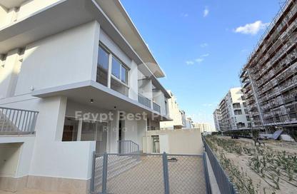 Apartment - 3 Bedrooms - 3 Bathrooms for sale in Elan - Cairo Gate - Sheikh Zayed Compounds - Sheikh Zayed City - Giza