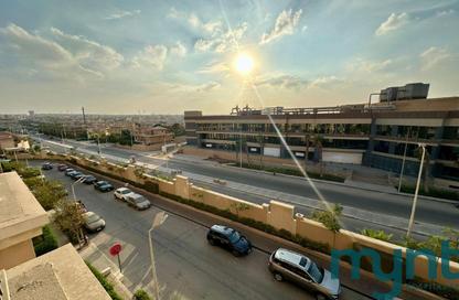 Apartment - 3 Bedrooms - 3 Bathrooms for rent in 90 Avenue - South Investors Area - New Cairo City - Cairo