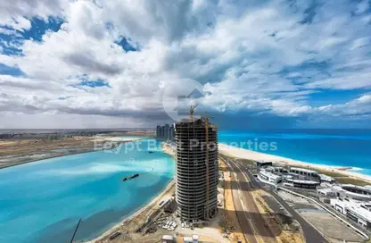 Chalet - 2 Bedrooms - 2 Bathrooms for sale in North Edge Towers - New Alamein City - Al Alamein - North Coast