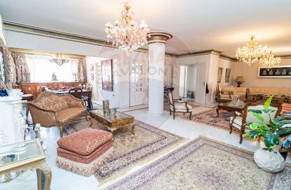 Apartment - 3 Bedrooms - 4 Bathrooms for sale in Laurent - Hay Sharq - Alexandria