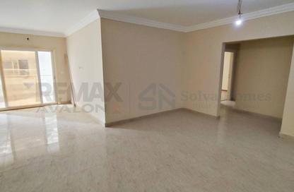 Apartment - 3 Bedrooms - 2 Bathrooms for rent in Grand View - Smouha - Hay Sharq - Alexandria Apartment - 3 Bedrooms - 2 Bathrooms for rent in Grand View - Smouha - Hay Sharq - Alexandria