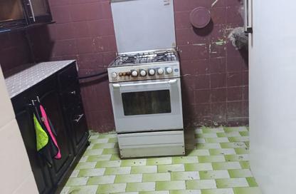 Apartment - 2 Bedrooms - 1 Bathroom for rent in Othman Ibn Affan St. - Saint Fatima Square - El Nozha - Cairo