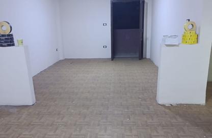 Apartment - 2 Bedrooms - 1 Bathroom for rent in Othman Ibn Affan St. - Saint Fatima Square - El Nozha - Cairo