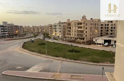 Apartment - 3 Bedrooms - 3 Bathrooms for sale in North Lotus - El Lotus - New Cairo City - Cairo