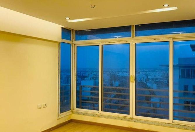 70103941 - Property Image 3