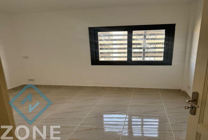 8696864 - Property Image 2