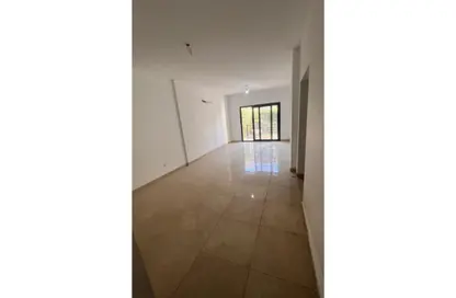 Apartment - 2 Bedrooms - 3 Bathrooms for rent in Hyde Park - New Cairo City - Cairo