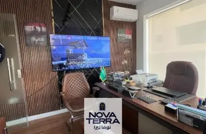 مساحات مكتبية - غرفة نوم - 1 حمام للايجار في بيفرلي هيلز - كمبوندات الشيخ زايد - الشيخ زايد - الجيزة