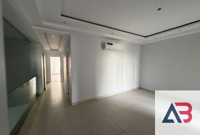 117267602 - Property Image 2