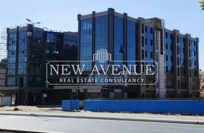 Office Space - 3 Bedrooms - 1 Bathroom for rent in One Golden Square Mall - The 5th Settlement - New Cairo City - Cairo