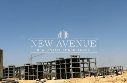Office Space - 4 Bedrooms - 1 Bathroom for sale in Eastside New Cairo - 5th Settlement Compounds - The 5th Settlement - New Cairo City - Cairo