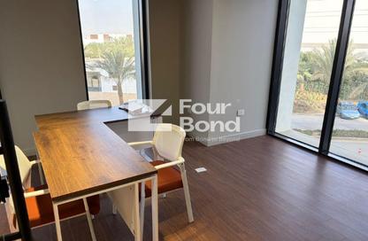 Office Space - Studio - 2 Bathrooms for rent in Hyde Park Business District Mall - South Teseen St. - The 5th Settlement - New Cairo City - Cairo