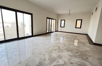 Apartment - 4 Bedrooms - 5 Bathrooms for sale in Levana - Uptown Cairo - Mokattam - Cairo