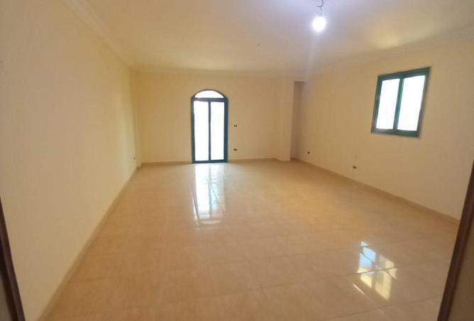 8594655 - Property Image 2