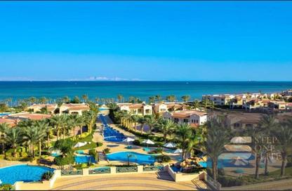 Chalet - 2 Bedrooms - 2 Bathrooms for sale in La Vista 6 - La Vista - Al Ain Al Sokhna - Suez
