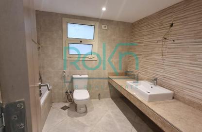 Apartment - 3 Bedrooms - 3 Bathrooms for rent in New Giza - Cairo Alexandria Desert Road - 6 October City - Giza