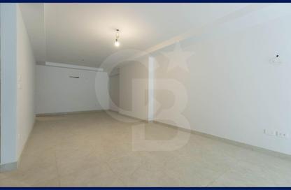 شقة - 3 غرف نوم - 3 حمامات للبيع في سكاي لاين - سموحة - حي شرق - الاسكندرية