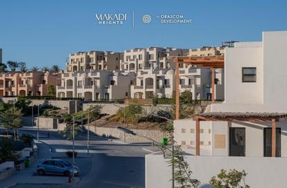 Chalet - 2 Bedrooms - 2 Bathrooms for sale in Makadi Resort - Makadi - Hurghada - Red Sea