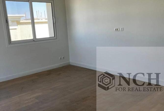 100080817 - Property Image 2
