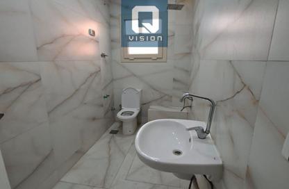 Apartment - 3 Bedrooms - 2 Bathrooms for rent in Eighth Sector - Zahraa El Maadi - Hay El Maadi - Cairo