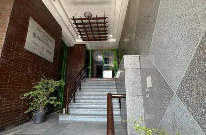 Penthouse - 5 Bedrooms - 3 Bathrooms for sale in Ahmed Orabi St. - Mohandessin - Giza