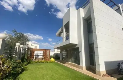 شقة - 3 غرف نوم - 3 حمامات للبيع في كليوباترا سكوير - محور 26 يوليو - مدينة 6 أكتوبر - الجيزة