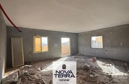 شقة - 3 غرف نوم - 2 حمامات للبيع في شارع البستان - الحي التاسع - الشيخ زايد - الجيزة