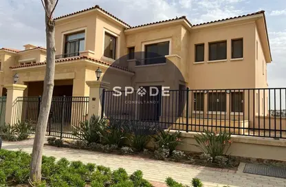 Villa - 4 Bedrooms - 5 Bathrooms for sale in Levana - Uptown Cairo - Mokattam - Cairo