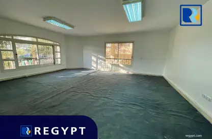 مساحات مكتبية - 6 غرف نوم - 2 حمامات للايجار في شارع اللاسلكي - اللاسلكي - المعادي الجديدة - حي المعادي - القاهرة