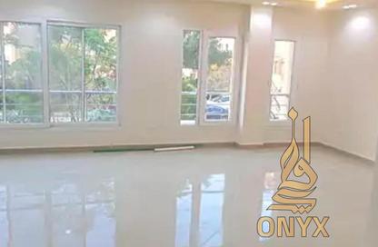 Apartment - 3 - 3 for rent in Grand Residences - Cairo Gate - Sheikh Zayed Compounds - Sheikh Zayed City - Giza