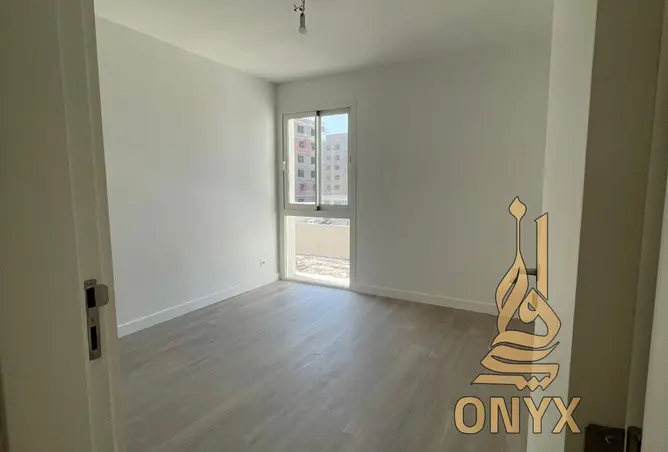 114887020 - Property Image 3